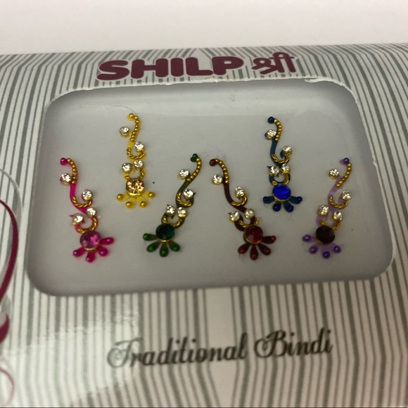 Beautiful Long forehead Bindis in Multi-Colors - Picture 3 of 6